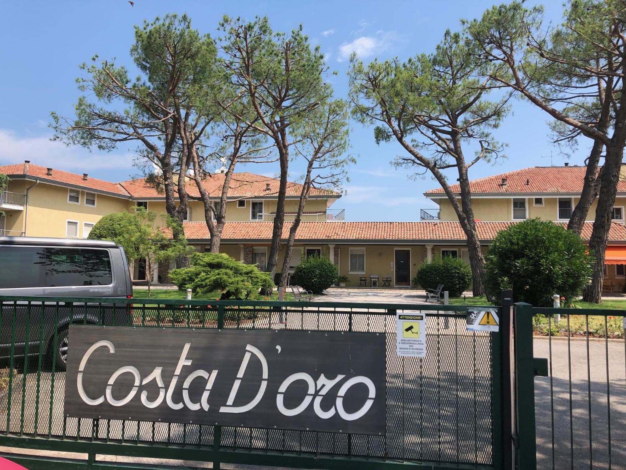 Seeblickwohnung Sirmione - Fronte Lago Mit Privatsteg Exterior foto